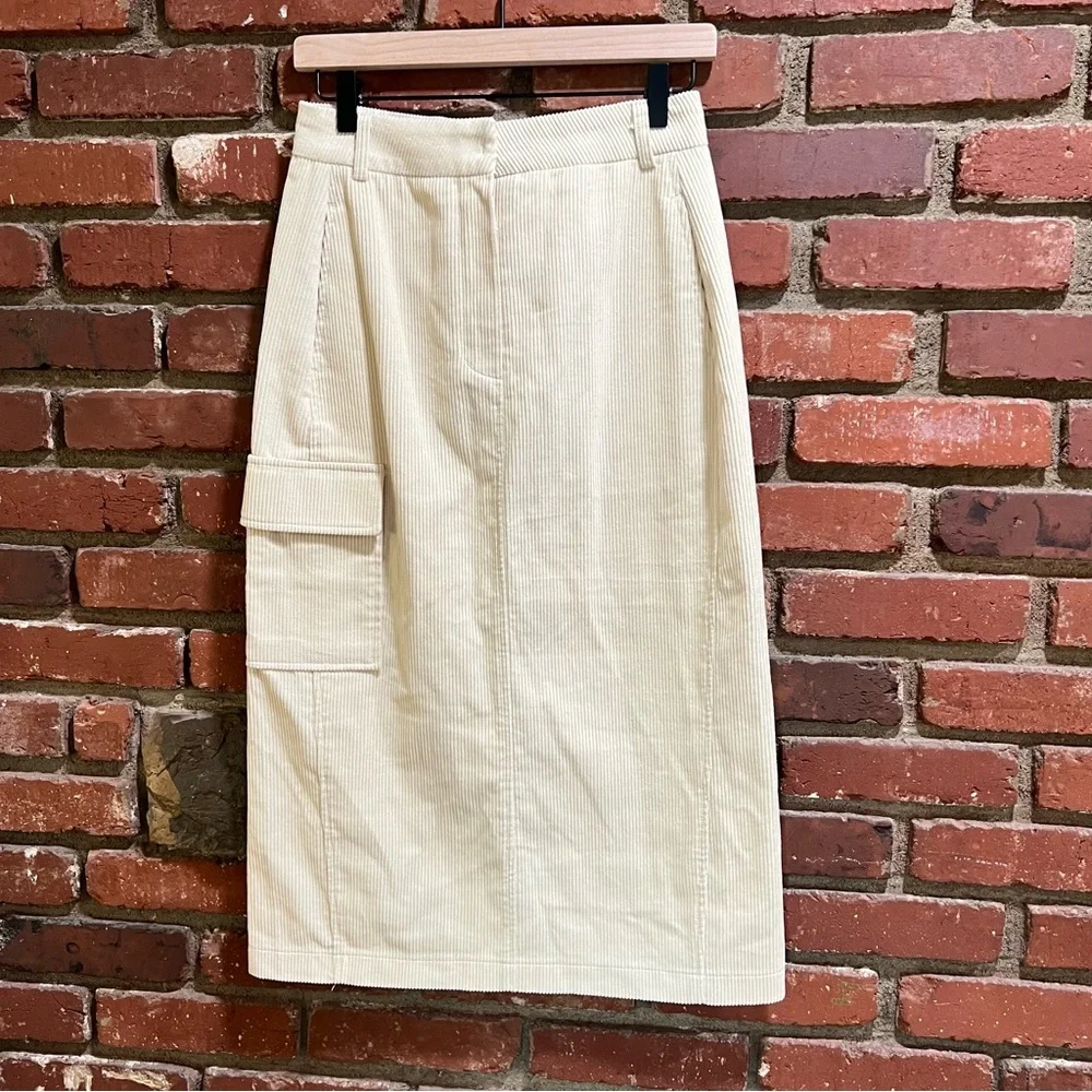 Twenty Six Hundred‎ pastel yellow corduroy pencil skirt size xs/small